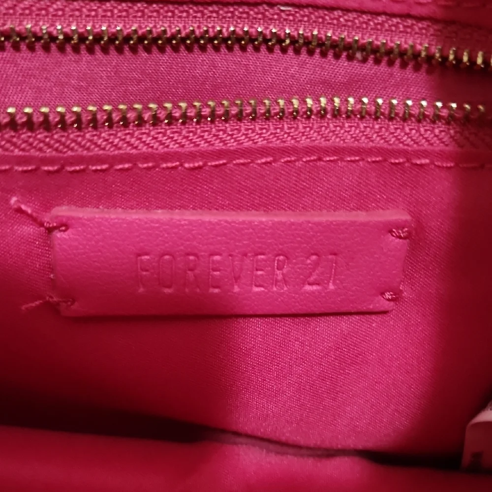 Forever 21 Pink Quilted Shoulder Bag/Purse With Adjustable Straps | One Size - Picture 2 of 11